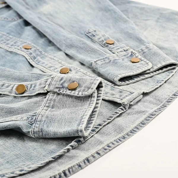Women'S Loose Fit Breathable 100% Cotton Denim Shirt Multi Pocket Design Long Sleeve Medium Wash Streetwear Style